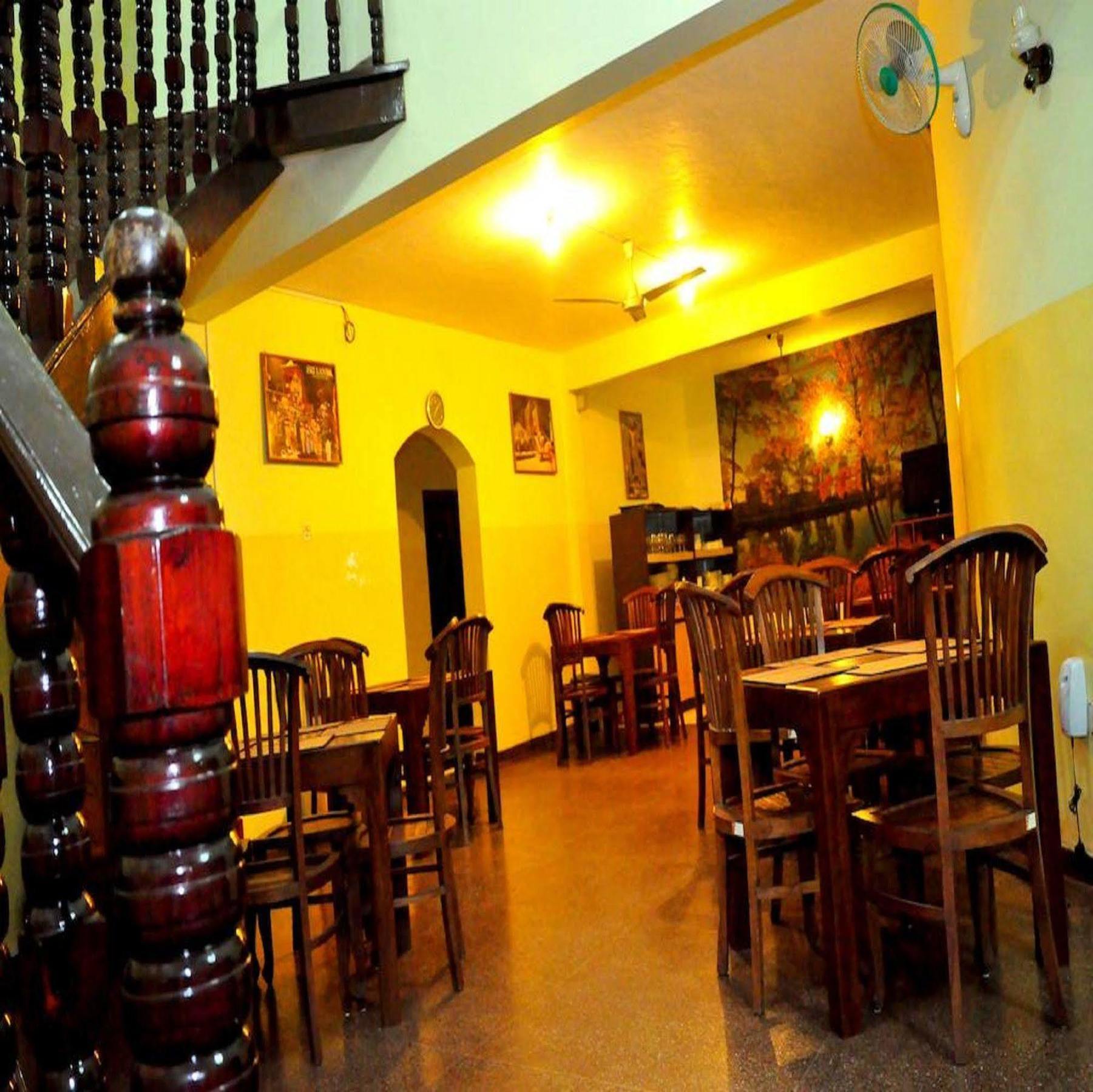 Hotel Milano Tourist Rest Anuradhapura Exterior foto